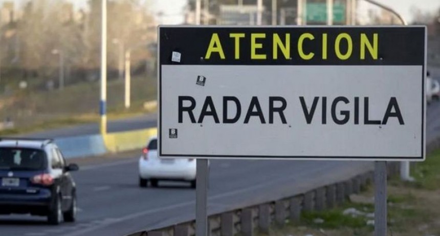 Habr&aacute; radares en las autopistas que conectan a Rosario con Santa Fe, C&oacute;rdoba y Buenos Aires: "Ser&aacute; de ac&aacute; a un mes"