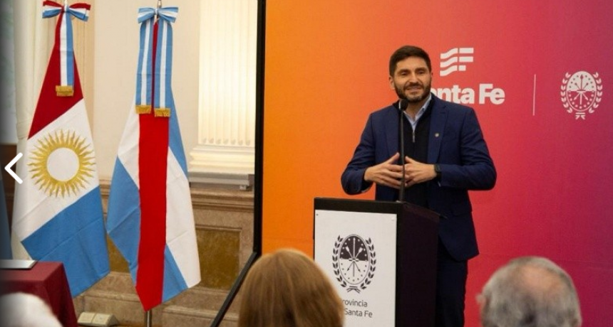 Pullaro sigue firme con el descuento a docentes que hicieron paro: "Absolutamente, lo vamos a descontar"