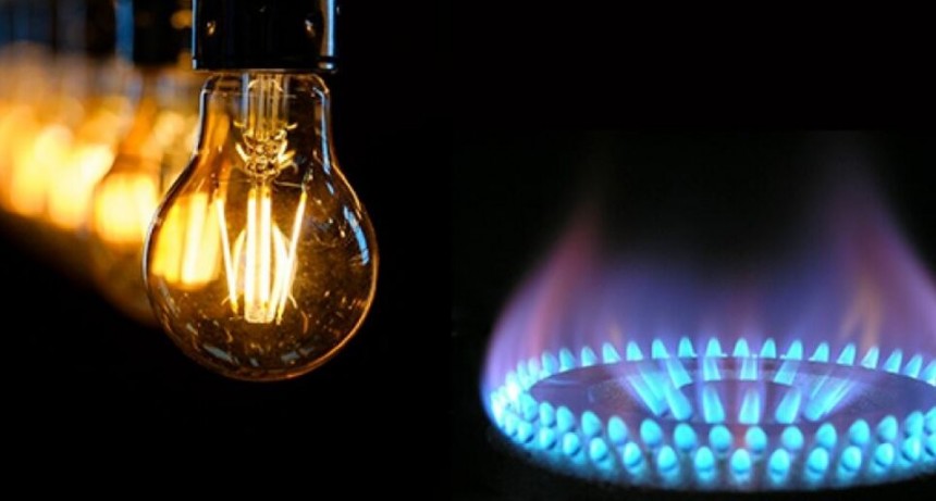 El Gobierno eval&uacute;a postergar las subas de la luz y el gas: todos los detalles