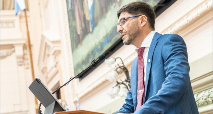 Apertura de sesiones: las repercusiones del discurso de Pullaro en la Legislatura santafesina
