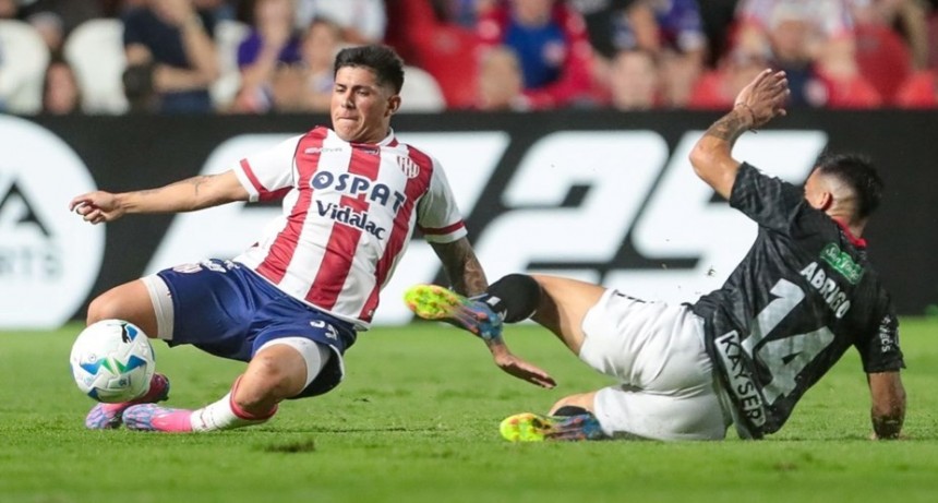 Copa Sudamericana: Uni&oacute;n se durmi&oacute; y Palestino se lo dio vuelta