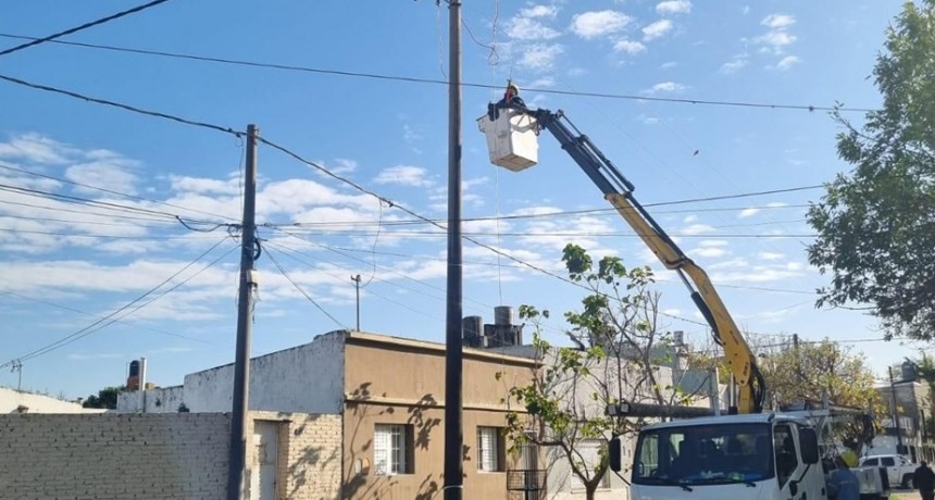EPE trabaja para reponer el servicio en zonas afectadas por el intenso temporal