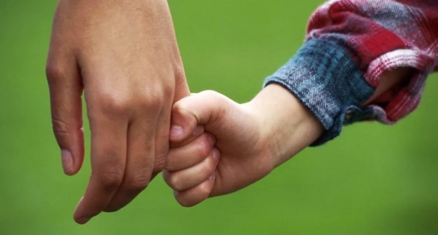 Santa Fe: abrieron la inscripci&oacute;n para padres adoptantes