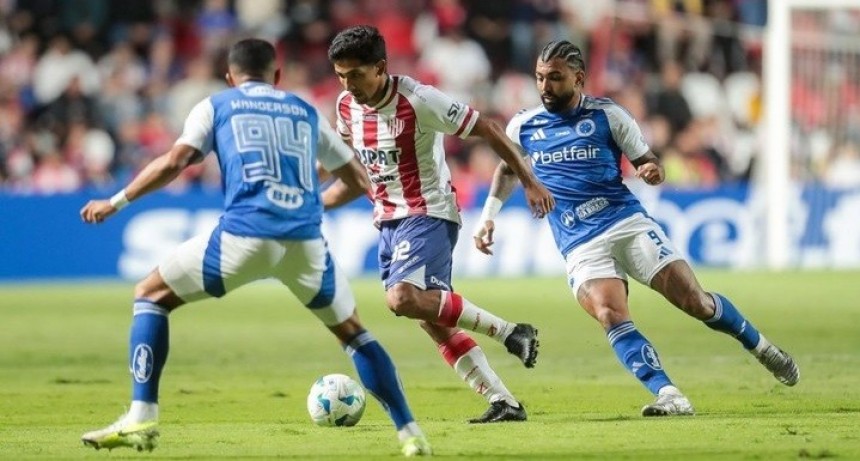 Uni&oacute;n enfrenta a Cruzeiro por la Copa Sudamericana