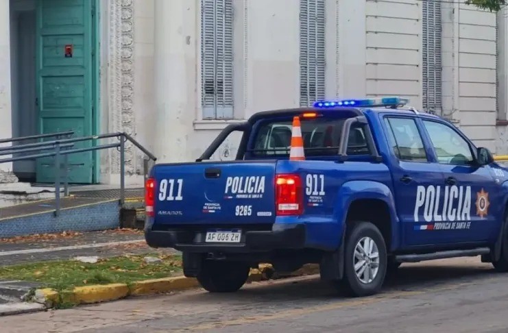 Amenazas a escuelas: Padres de un alumno se niegan a pagar