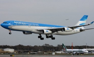 El piloto de Aerol&iacute;neas que se convirti&oacute; en h&eacute;roe