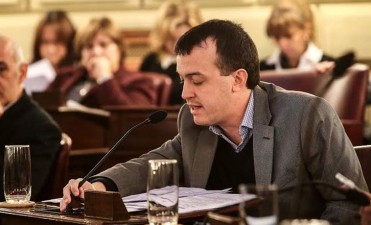 Buscan impulsar la producci&oacute;n de autos el&eacute;ctricos