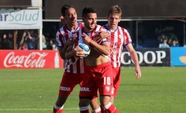Rivas volvi&oacute; a Uni&oacute;n luego de su paso por Chile