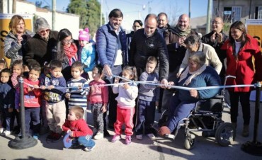 Inauguraron obras de pavimento y desag&uuml;e en barrio San Lorenzo