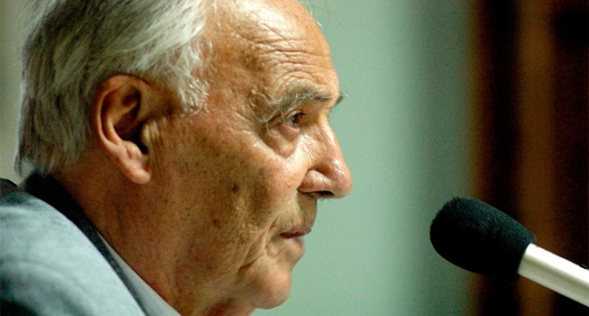 Falleci&oacute; el periodista y docente Guillermo Alfieri