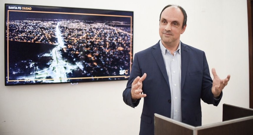 Jos&eacute; Corral: &ldquo;La EPE no comprende el mensaje de transparencia y escucha que nos transmiten los santafesinos&rdquo;