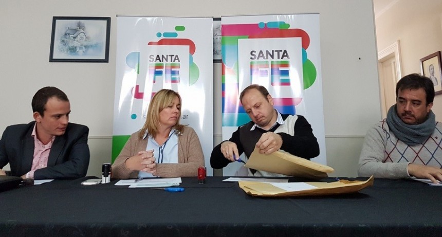 Se presentaron tres ofertas para construir 20 viviendas en Carlos Pellegrini