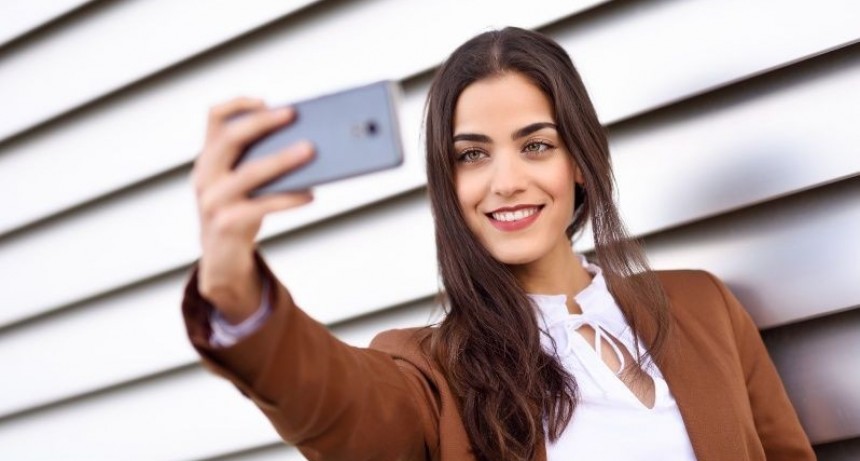 21 de Junio: D&iacute;a Internacional de la Selfie