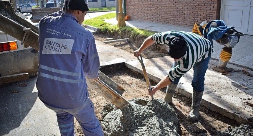 Avanza la obra de Pavimentaci&oacute;n y Obras Complementarias de calle V&eacute;lez Sarsfield