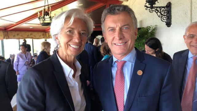 Tras el acuerdo con el FMI, Macri se sac&oacute; una foto con Lagarde