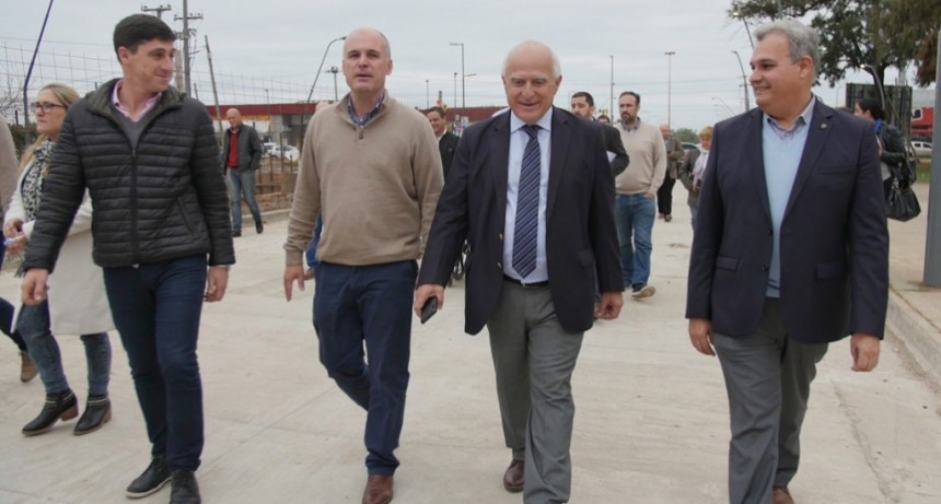 Lifschitz recorri&oacute; la obra del desag&uuml;e Gorriti