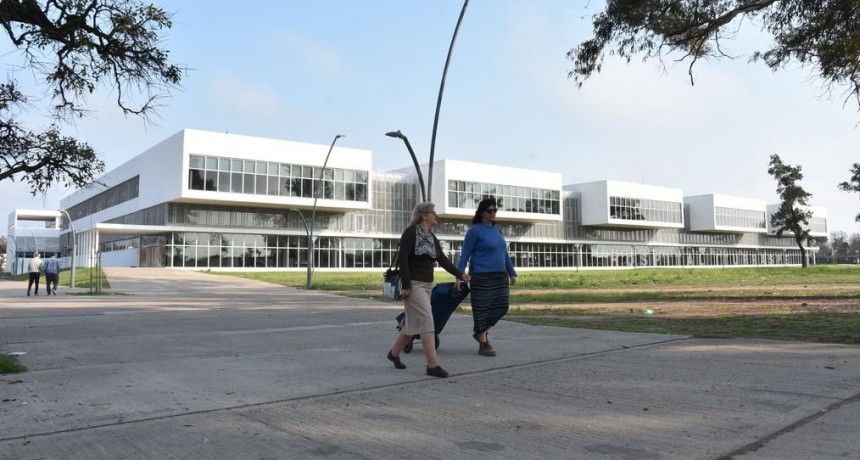Analizar&aacute;n un caso sospechoso de COVID-19 en el Hospital Iturraspe
