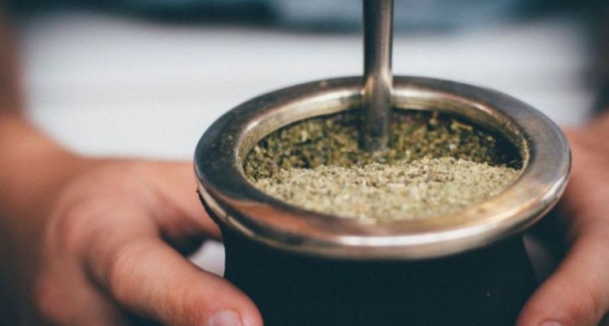 Un mate gener&oacute; un brote de coronavirus y Col&oacute;n volvi&oacute; a la fase 1