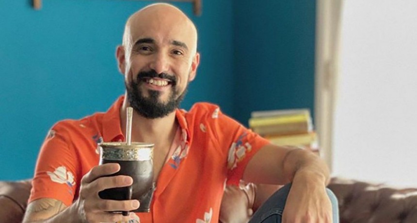 Un pap&aacute; feliz: Abel Pintos confirm&oacute; el sexo y el nombre de su beb&eacute;