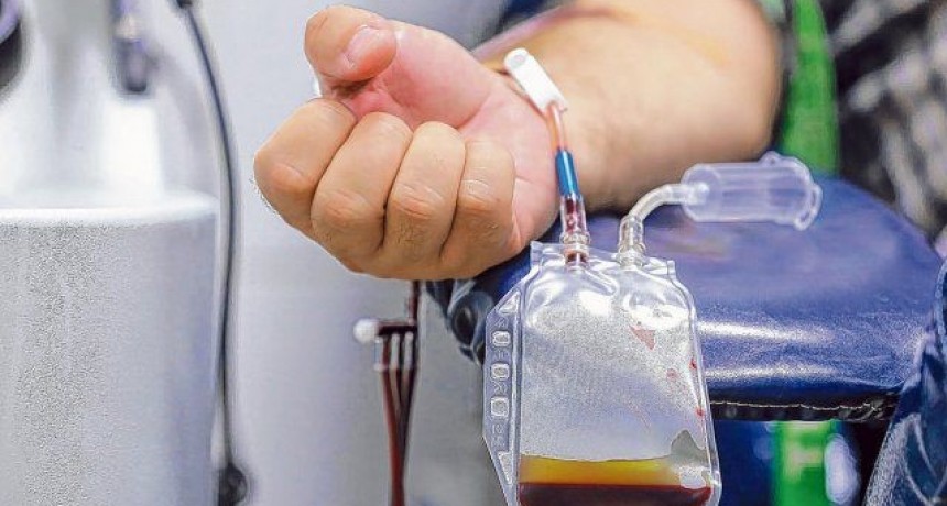 Empiezan a tratar con plasma de recuperados a pacientes santafesinos