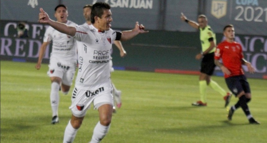 Copa de la Liga Profesional: Col&oacute;n derrot&oacute; a Independiente y lleg&oacute; a la final