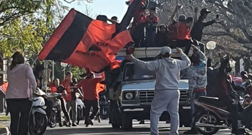 Afirmaron que los festejos de Col&oacute;n son un acelerador de los contagios