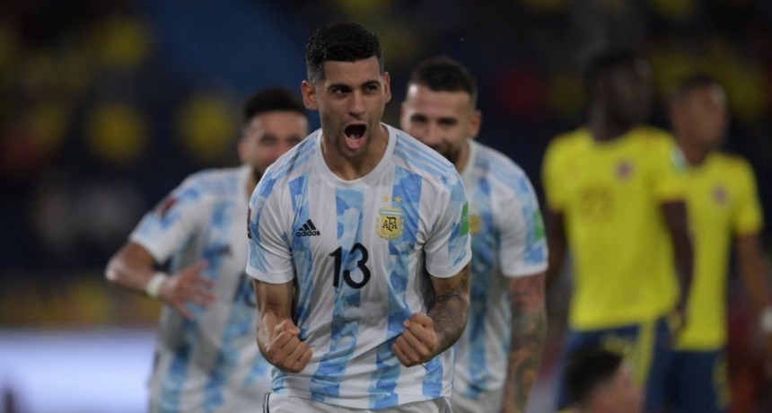 Argentina dej&oacute; pasar la ocasi&oacute;n e igual&oacute; con Colombia 2-2