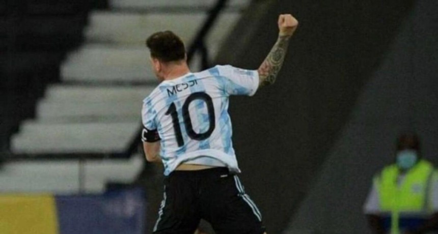 Argentina no tuvo el mejor debut y empat&oacute; 1-1 con Chile