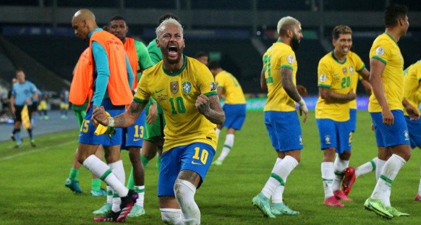 Brasil lo dio vuelta en el final y sigue con puntaje ideal