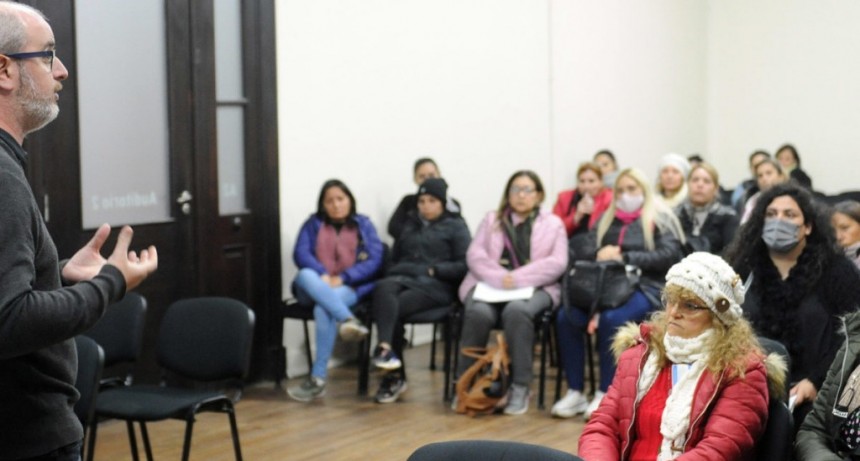 Se realiz&oacute; un taller de fortalecimiento laboral para trabajadoras y trabajadores del cuidado
