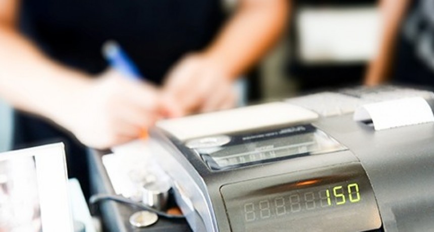Afip obliga a comercios de Santa Fe a pagar $150.000 para renovar controladores fiscales
