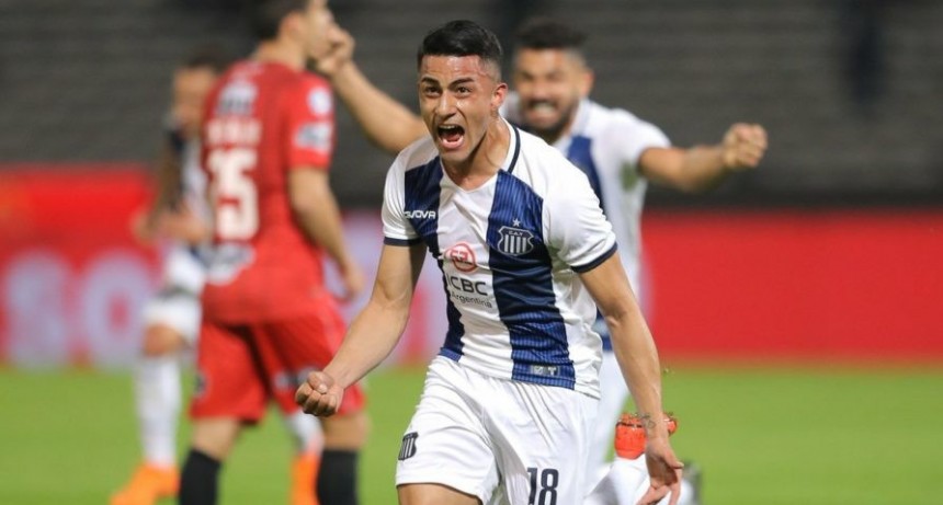 Col&oacute;n se refuerza con el mediocampista Juan Ignacio M&eacute;ndez