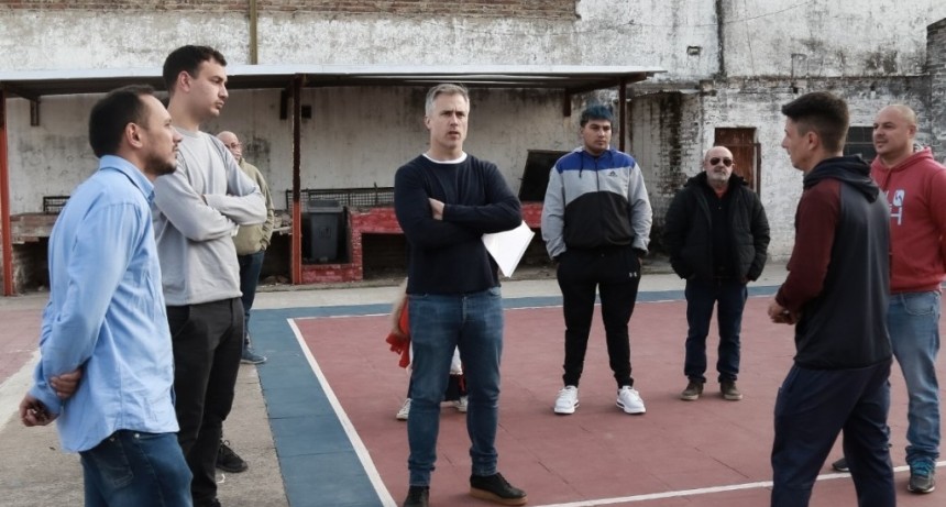 Chara junto a Busatto recorrieron instituciones deportivas en Rinc&oacute;n y Sauce Viejo: "Son lugares claves para la integraci&oacute;n sociocomunitaria"