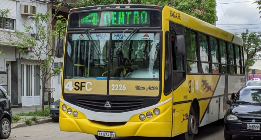 Se levant&oacute; el paro de UTA y volvieron los colectivos