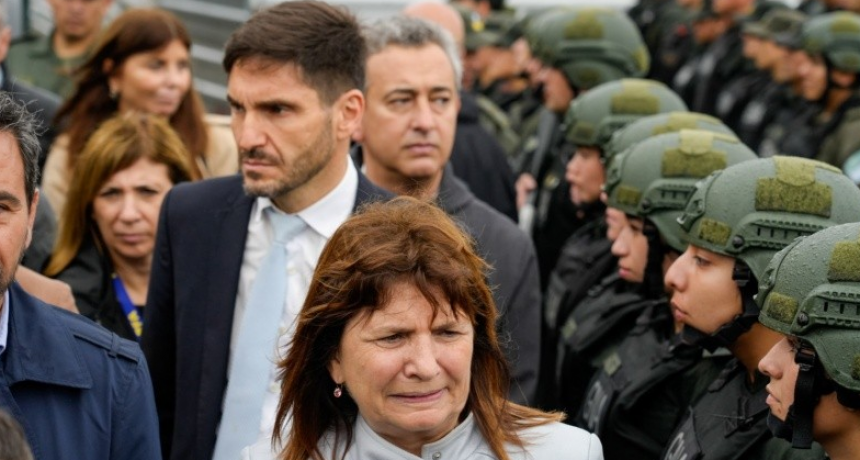 Bullrich visit&oacute; Santa Fe y asegur&oacute; que Los Monos y otras bandas narco se quedaron sin poder