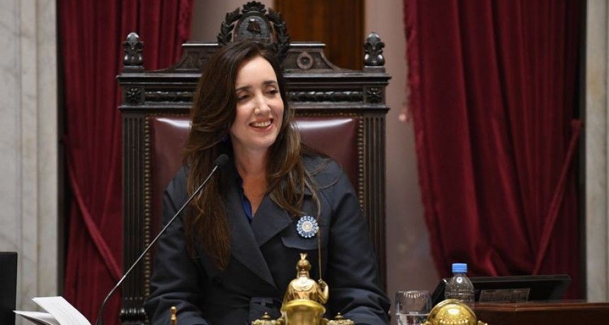 Desempat&oacute; Villarruel y se aprob&oacute; la Ley Bases en general