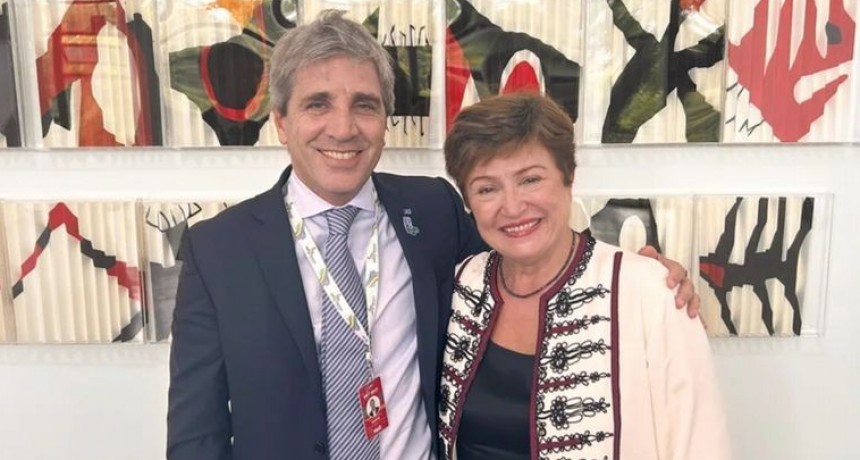 El FMI aprob&oacute; el desembolso de 800 millones de d&oacute;lares para Argentina