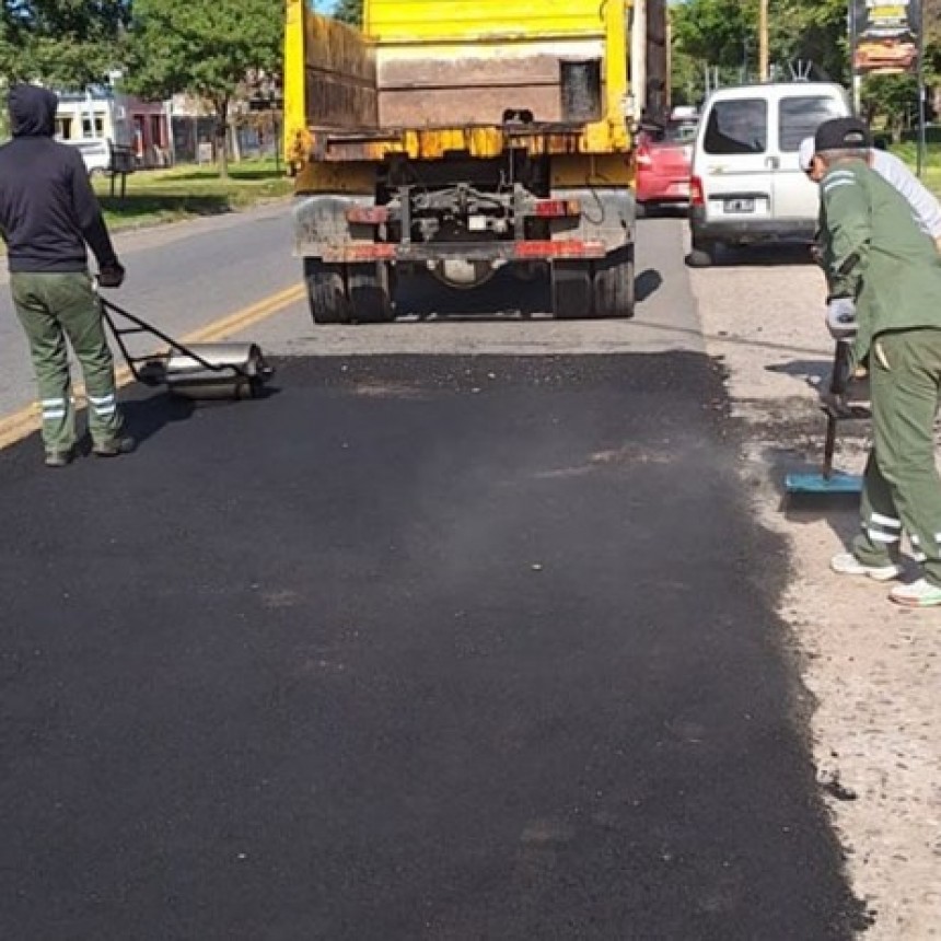 Bacheo: los trabajos continuaron en tres puntos de la ciudad