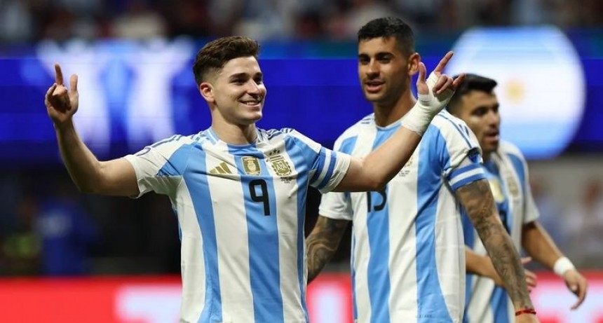Argentina puso primera en la Copa Am&eacute;rica con un trabajado triunfo ante Canad&aacute;