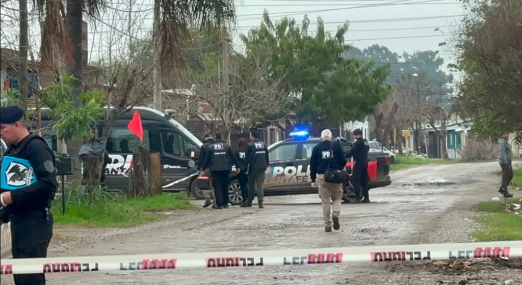 Liberaron al hombre que le dispar&oacute; a un polic&iacute;a durante un presunto robo en Liceo Norte