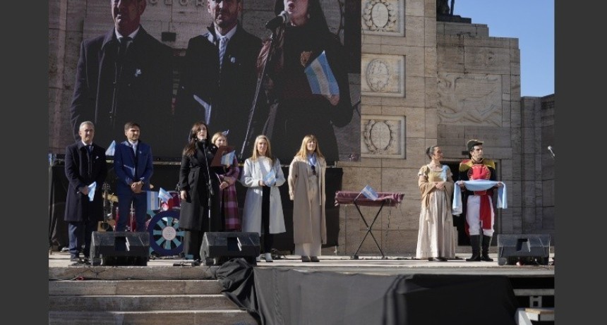 Victoria Villaruel dijo que el s&aacute;bado estar&aacute; en el Monumento a pesar de que Milei la excluy&oacute; de los invitados del Ejecutivo nacional