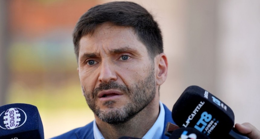 Pullaro: &laquo;Si fuera funcionario m&iacute;o, Adorni ya no estar&iacute;a en el gobierno&raquo;