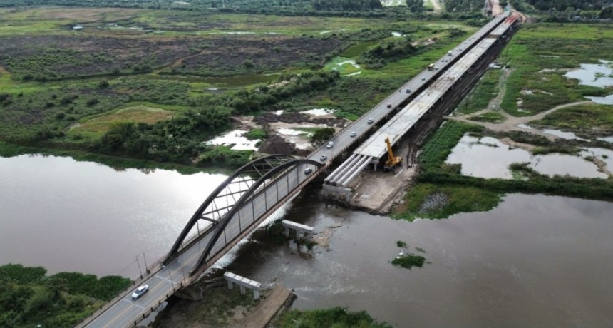 La obra del nuevo Puente Carretero tiene un 45% de avance