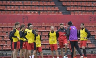 Colón arranca la pretemporada con tres caras nuevas