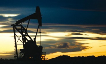 Sigue cayendo la producci&oacute;n de gas y petr&oacute;leo