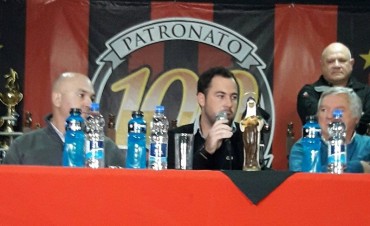 Juan Pablo Pumpido fue presentado como nuevo DT de Patronato