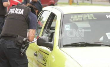 Asaltaron a un remisero en Las Flores III