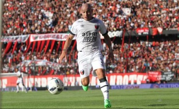Clemente Rodr&iacute;guez se queda en Col&oacute;n