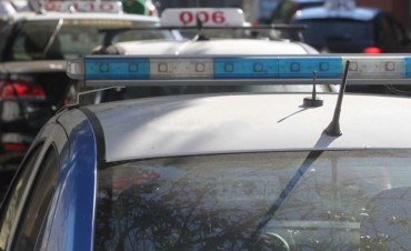 Otra vez robaron a un taxista en barrio Centenario