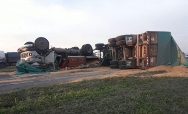 Choque fatal en la autopista Santa Fe-Rosario